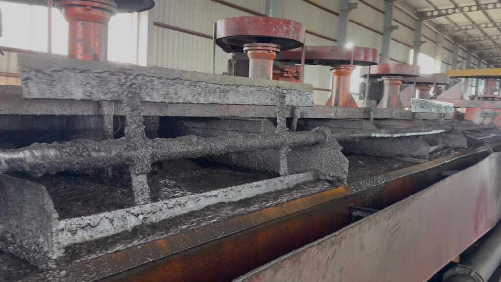 Bubble Magic: How Floatation Turns Graphite from Dirty to Brilliantly Clean 1 View recent photos